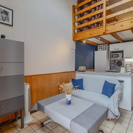 Les Maisons Du By Interhome *