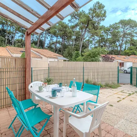 Les Maisons Du By Interhome Сasa de vacaciones *