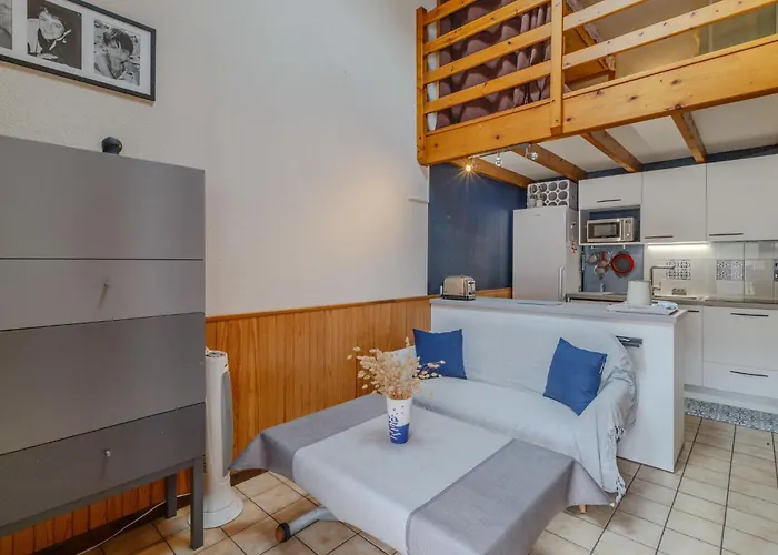 Les Maisons Du By Interhome *