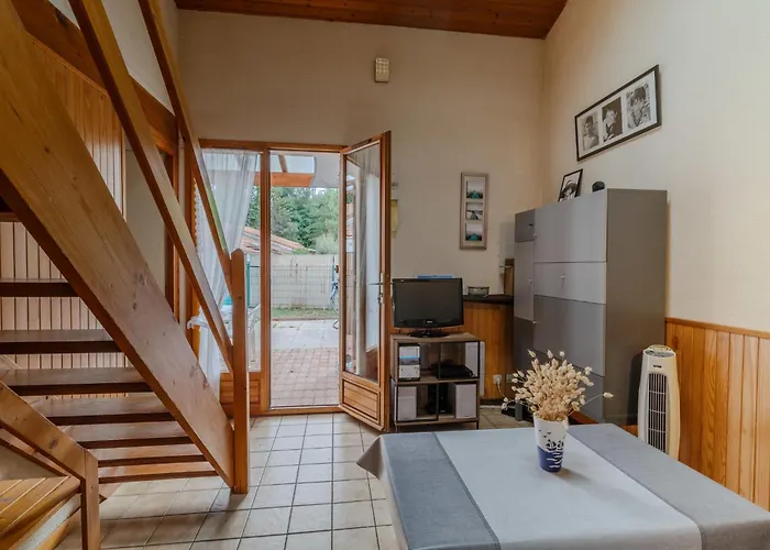 Les Maisons Du By Interhome Сasa de vacaciones